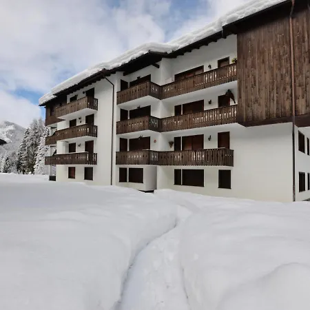 Des Alpes-14 By Interhome