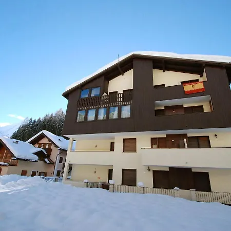 Apartment Des Alpes-14 By Interhome Canazei